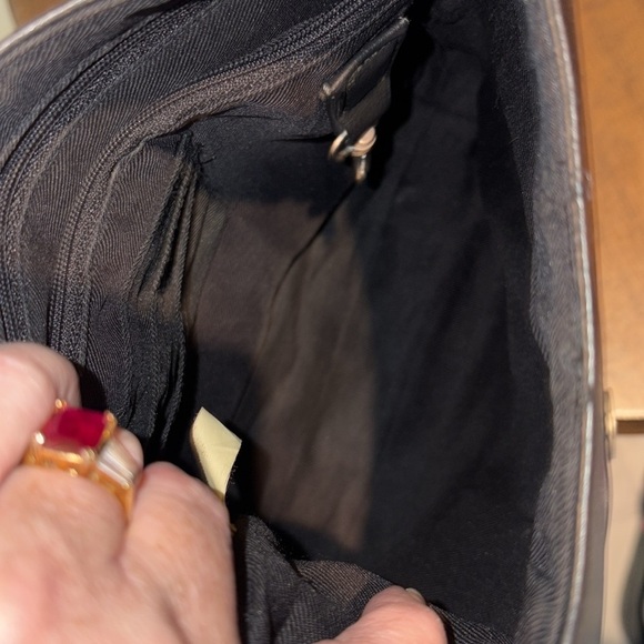 Koltov  shoulder bag  vegan leather navy blue  brushed Silvertone hardware  EUC - Picture 15 of 15